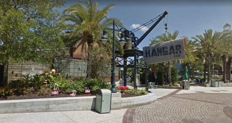 A Plane-Themed Restaurant In Florida, Jock Lindsey's Hangar Bar Is A Dazzling Place To Eat