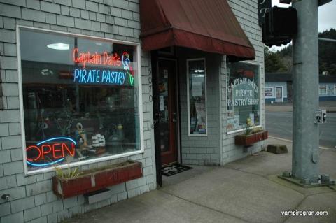 This Pirate-Themed Bakery In Oregon Is Everything You Could Wish For And More