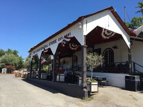 The Northern California Store That’s In The Middle Of Nowhere But So Worth The Journey