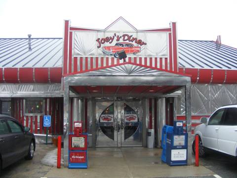 You’ll Absolutely Love This 50s Themed Diner In New Hampshire