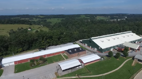 A Trip To This Gigantic Indoor Farmers Market In Maryland Will Make Your Weekend Complete