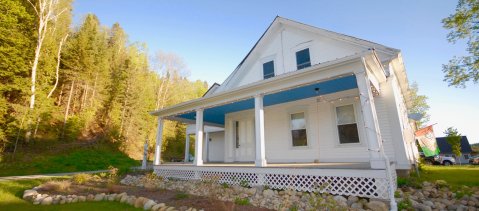 This Unassuming Restaurant In Vermont Has Mastered Multiple Ethnic Cuisines