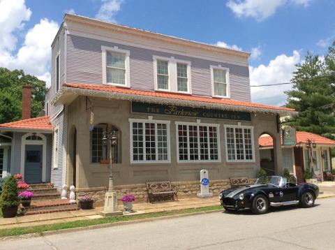 This Idyllic Kentucky Inn Looks Straight Out Of A Romance Novel