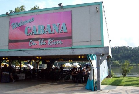 The Outdoor Restaurant In Ohio That's So Much More Than A Good Place To Eat