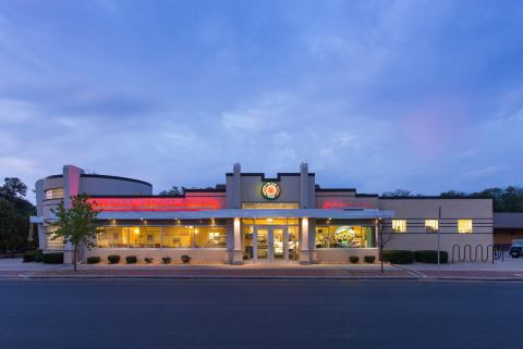 This Wisconsin Diner Serves The Most Unique And Delicious Dessert You've Ever Had