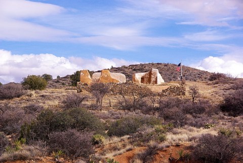 You’ll Be Amazed By The History You’ll Find Along These 6 Easy Hiking Trails In Arizona