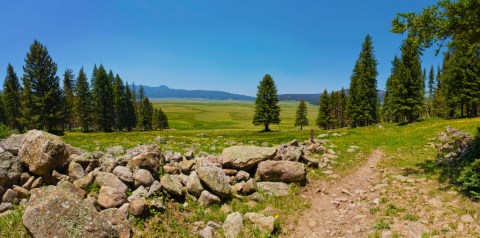 The 6 Effortless Hiking Trails In New Mexico's National Parks That Will Inspire You