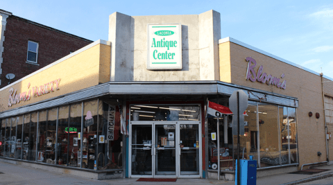 Step Back In Time At This Incredible New Hampshire Antique Center