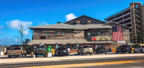 This American Beach Bar Is One Of The Best In The World