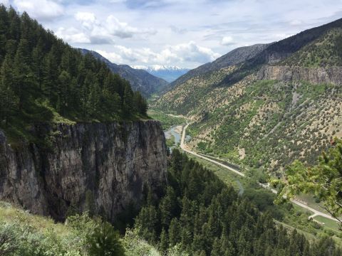 This Utah Hike Comes With A Gorgeous View You'll Never Forget