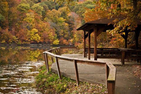 There’s A Little-Known Retreat In The Middle Of An Indiana Forest And It Will Enchant You