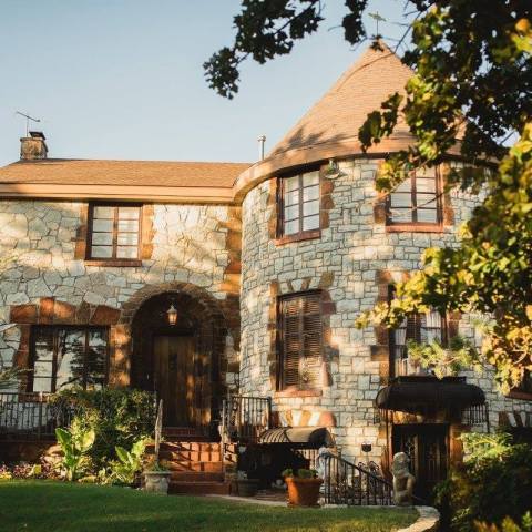 This Enchanting Castle In Oklahoma Is Also A Restaurant And You Need To Visit