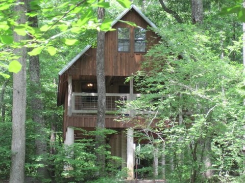 This Treehouse Resort In Oklahoma May Just Be Your New Favorite Destination