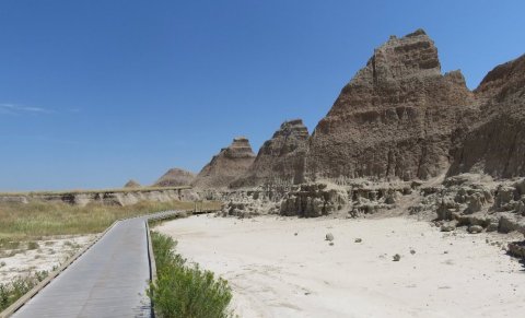 This Beautiful Boardwalk Trail In South Dakota Is The Most Unique Hike Around