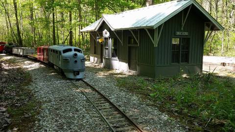 There’s A Little-Known, Fascinating Train Park Near Cleveland  And You’ll Want To Visit