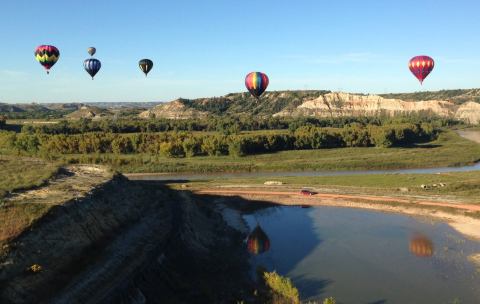 Spend The Day At This Hot Air Balloon Festival In North Dakota For A Uniquely Colorful Experience