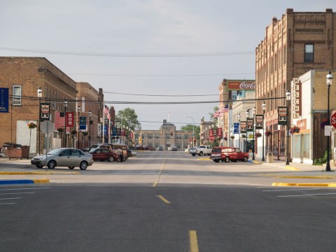 These 7 Charming Waterfront Towns In North Dakota Are Perfect For A Day Trip