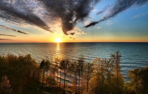 Here's The Perfect Place To Pitch Your Tent Along Lake Erie's Shore