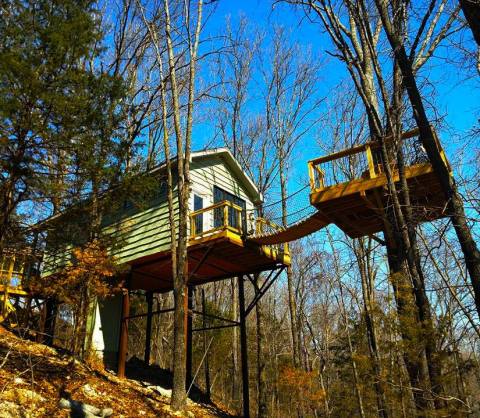 This Treehouse Resort In Missouri May Just Be Your New Favorite Destination