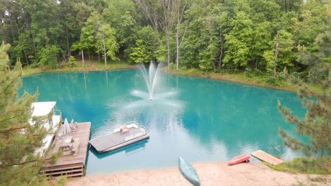 This Dreamy Illinois Cabin Has Its Own Private Beach And You’ll Never Want To Leave﻿