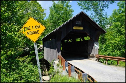 Don't Drive On These 8 Haunted Streets In Vermont Or You May Regret It