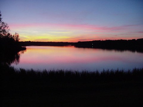 This Secluded Lake In North Dakota Might Just Be Your New Favorite Swimming Spot