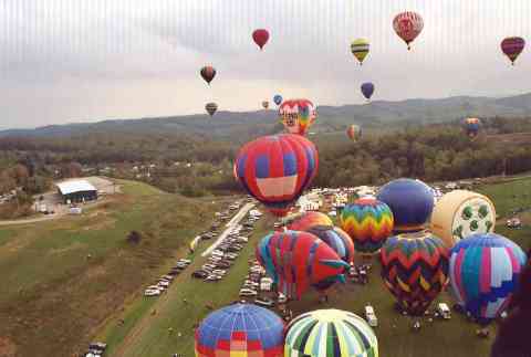 Spend The Day At This Hot Air Balloon Festival In West Virginia For A Uniquely Colorful Experience