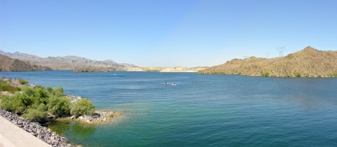 You’ll Want To Visit This One Gorgeous Arizona Lake That’s As Blue As The Sky