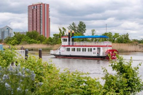 Spend A Perfect Day On This Old-Fashioned Paddle Boat Cruise In Delaware