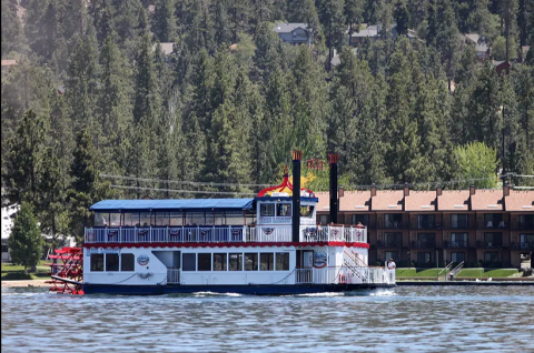 Spend A Perfect Day On This Old-Fashioned Paddle Boat Cruise In Southern California