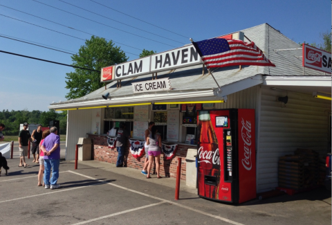 These 7 Scrumptious And Seasonal New Hampshire Seafood Shacks Are Now Open