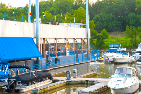 You'll Have Loads Of Fun At This Pirate-Themed Restaurant In Cincinnati