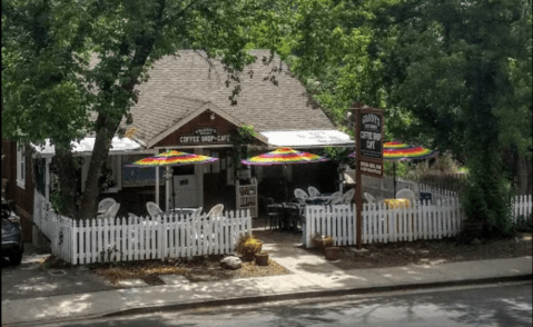 The Southern California Coffee Shop In The Middle Of Nowhere That’s One Of The Best On Earth