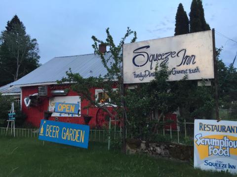 This Unassuming Backyard Restaurant In Idaho Is Actually A Culinary Gem