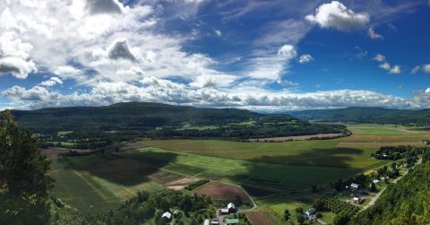 The Easy Trail In New York That Will Take You To The Top Of The World