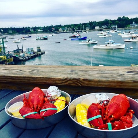 This Amazing Seafood Shack On The Maine Coast Is Absolutely Mouthwatering