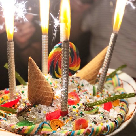 The Ginormous 12-Person Ice Cream Sundae In Georgia That Will Rock Your Sweet Tooth