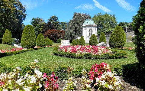 7 Unexpected Gardens In Rhode Island Where You'll Feel Like You've Stepped Into A Fairytale