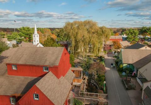 The Quirky Market In Connecticut Where You’ll Find Terrific Treasures