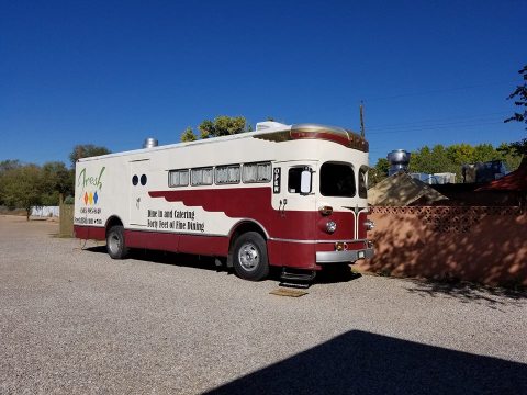 You Can Dine On A Retro Bus At This Amazing New Mexico Restaurant