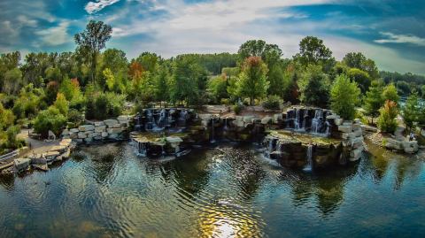 The Beachfront Attraction In Wisconsin You'll Want To Visit Over And Over Again