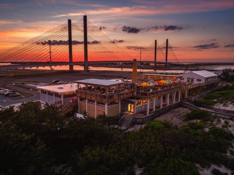 The 360 Degree Ocean View At This Delaware Restaurant Will Completely Enchant You