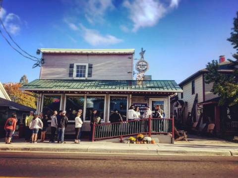 A Historic Eatery In Ohio, Boyd & Wurthmann Restaurant Serves Some Of The Best Pies In The State