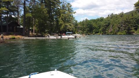 This Island Boat Tour Will Show You One Of New York's Stunning Lakes In A Whole New Way