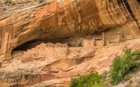 A Visit To This Ancient Utah Cave Will Take You Back In Time