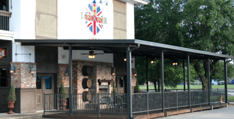 The Spectacular Restaurant In Louisiana Where You Can Order A 4-Pound Burger