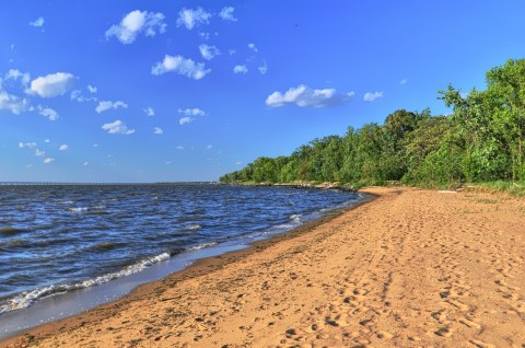 This Underrated Park In Maryland Might Just Be Your New Favorite Swimming Spot