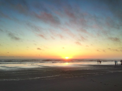 Sink Your Toes In The Sand At The Longest Beach In Washington