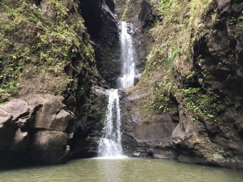 This 2.5-Mile Hike In Hawaii Leads To The Dreamiest Swimming Hole