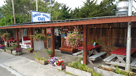 This Greasy Spoon Diner Belongs On Every Oregonian's Bucket List